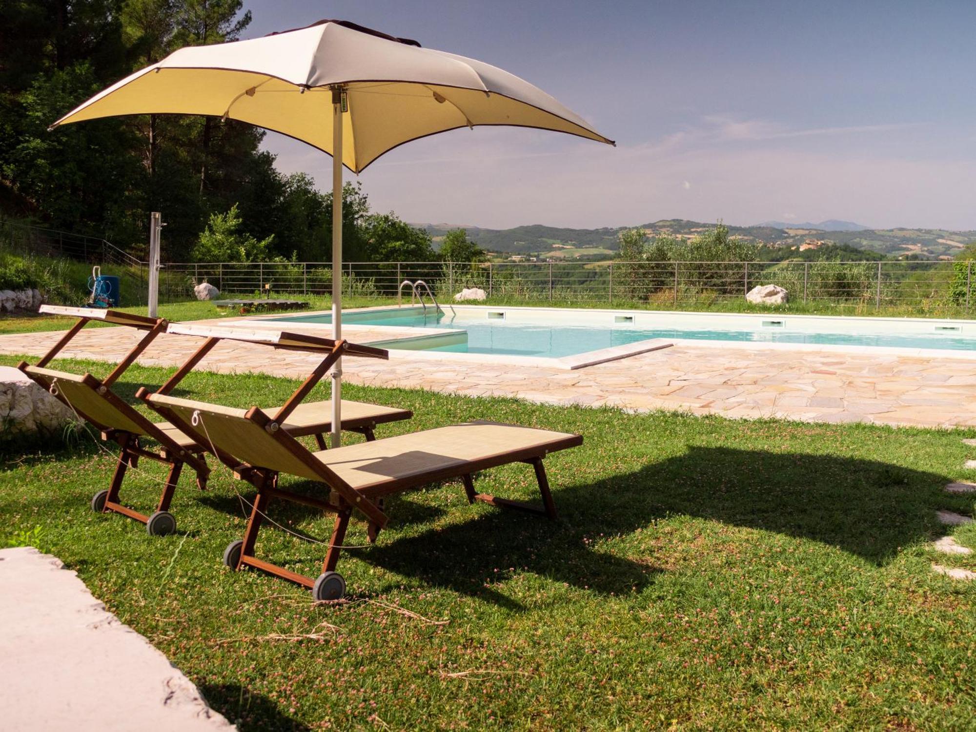אורבינו Lacelletta Country House מראה חיצוני תמונה